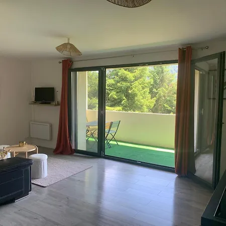 Apartmán 2 Au Calme Avec Sejour Et Balcon 1 Au Rdc A
